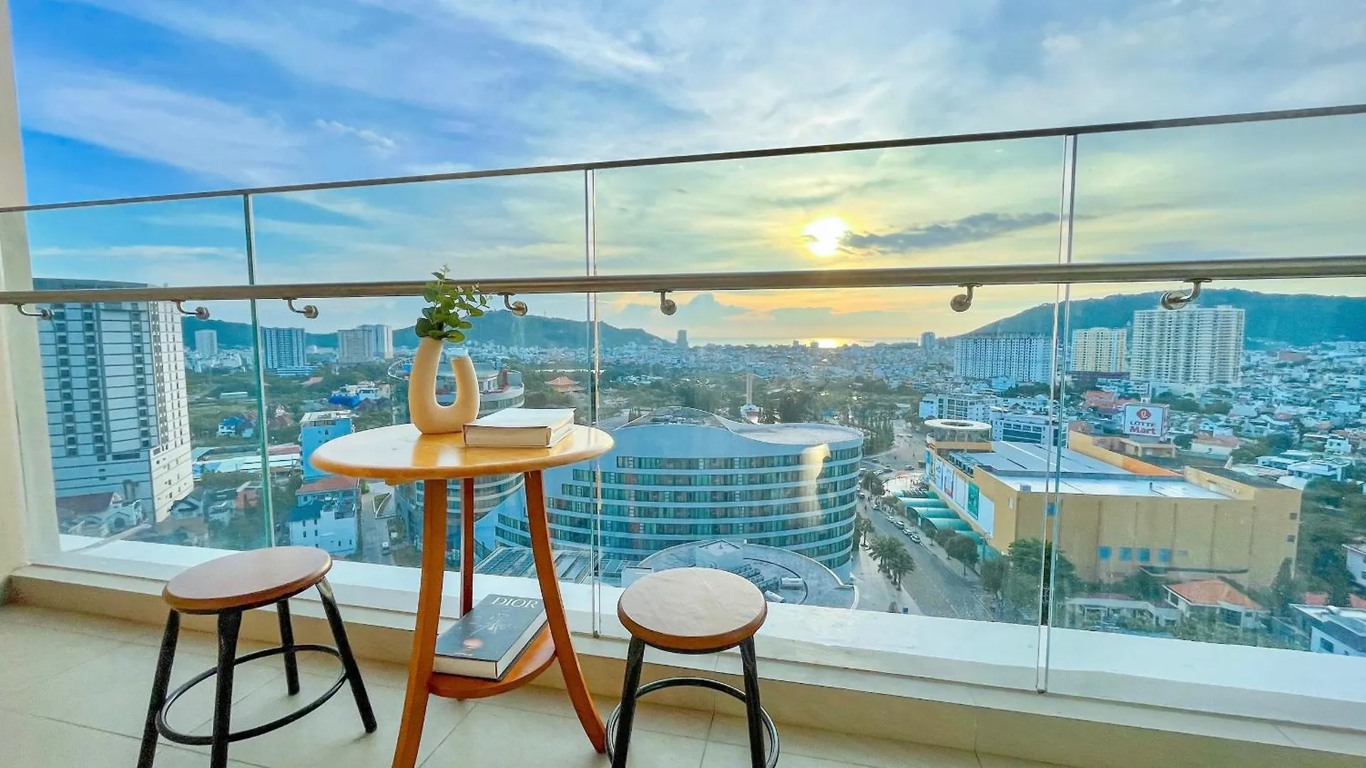 Condotel 5 Sao The Song Vung Tau Mt Vuong-Condotel 5 Star The Song Apartment Vietnam